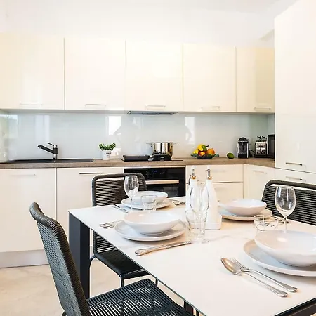 Auretta * Novigrad (Istria)