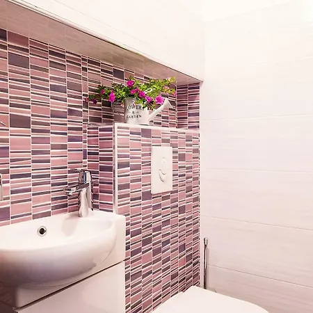 Auretta Apartmán *